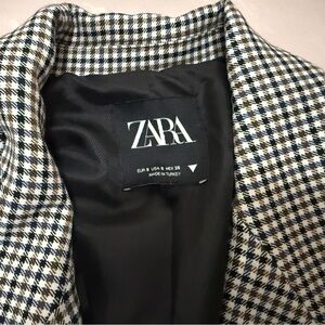 Zara Monochrome Houndstooth Jacket